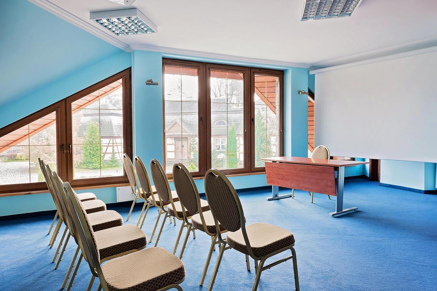 Hotel Szymbark シンバルク エクステリア 写真