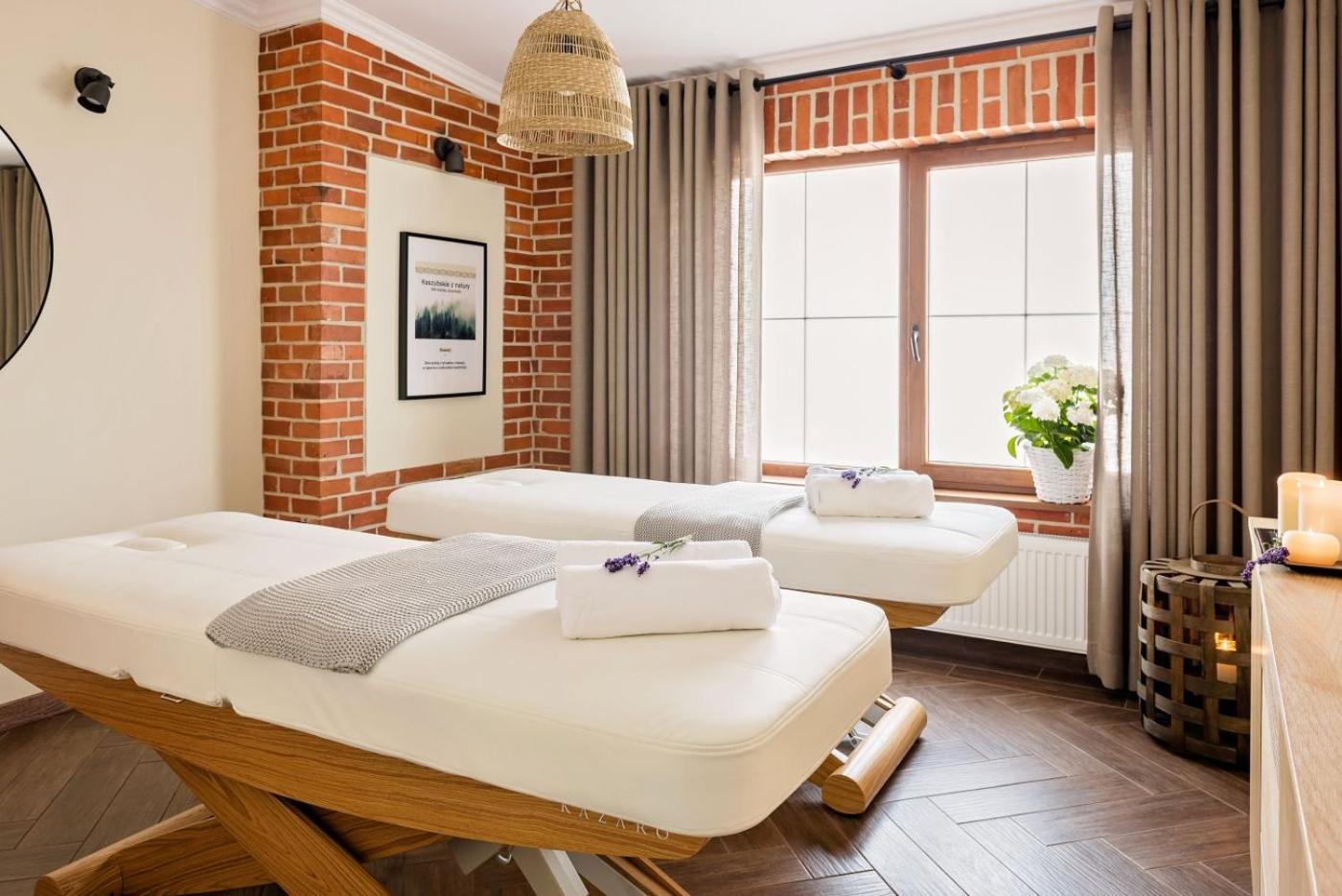 Hotel Szymbark シンバルク エクステリア 写真