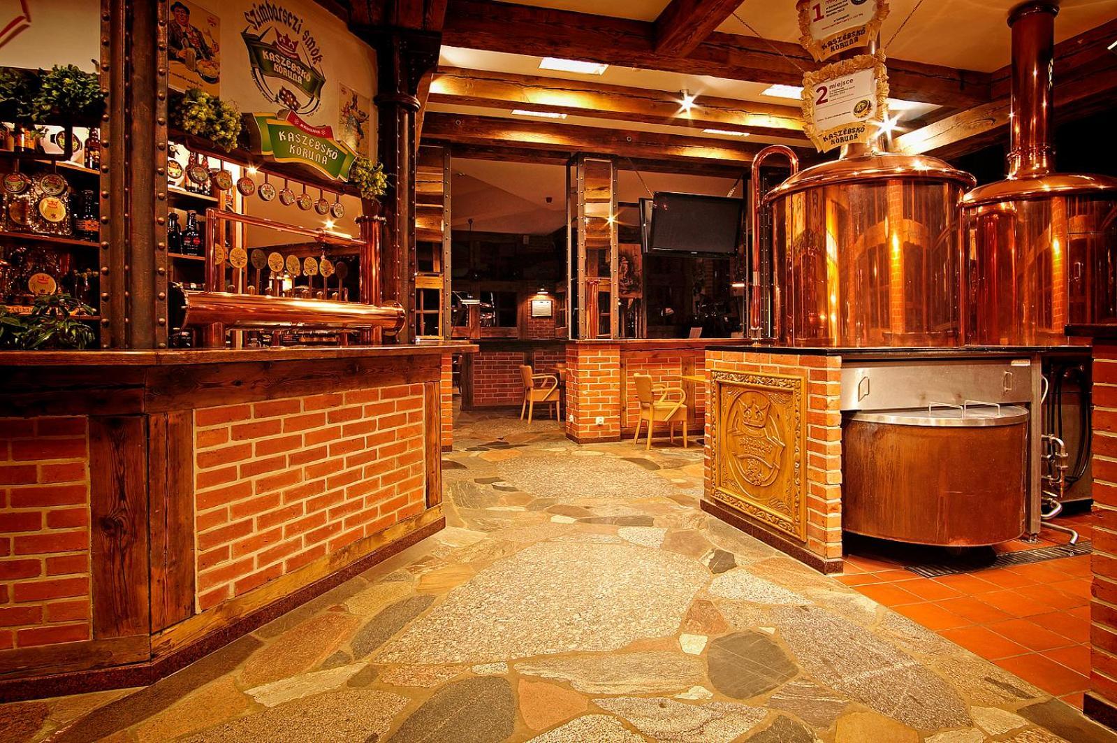 Hotel Szymbark シンバルク エクステリア 写真